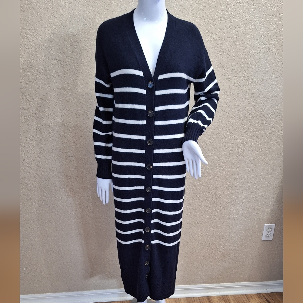 Loft Super long Sweater Blue and White